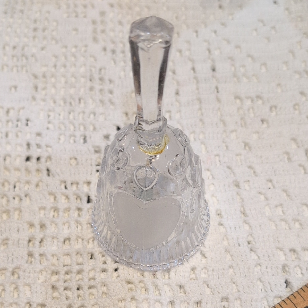 Clear Glass Heart Pattern Bell - Decorative Collectible